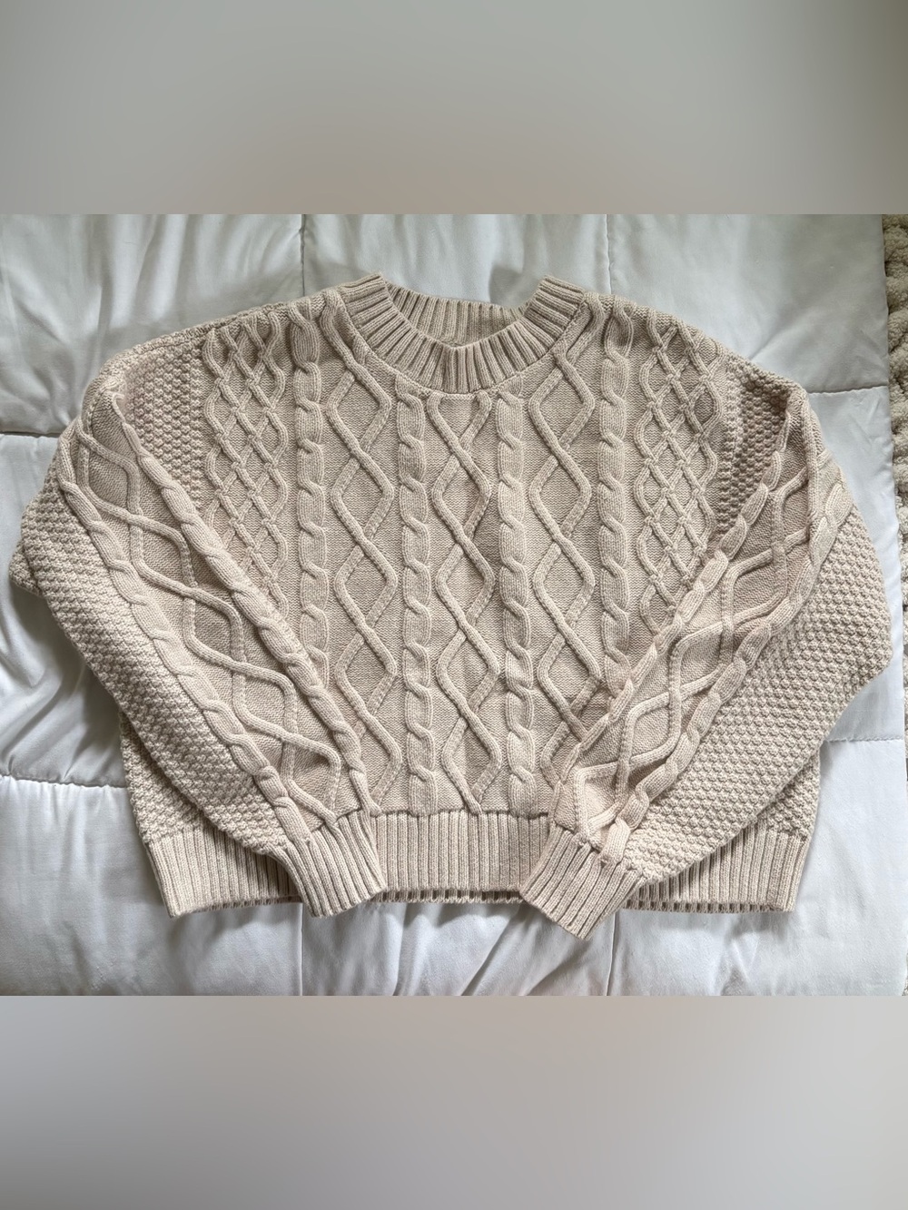 Hollister Chunky Cable Knit Cropped Crewneck Sweater, Size S